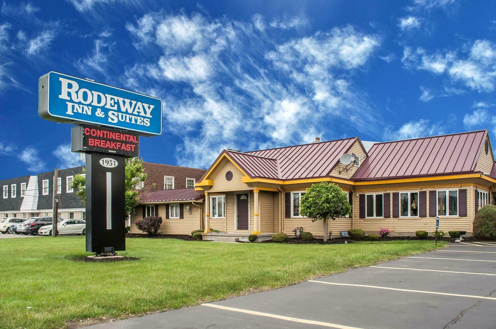 Amherst Inn & Suites Zewnętrze zdjęcie